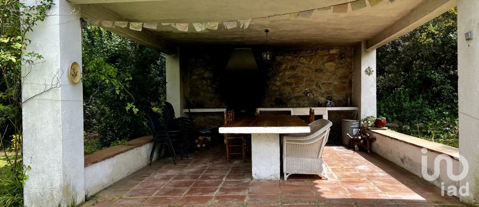 Apartment in house  4 bedrooms of 117 m² in Canyamars (08318)