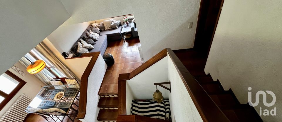 Apartment in house  4 bedrooms of 117 m² in Canyamars (08318)