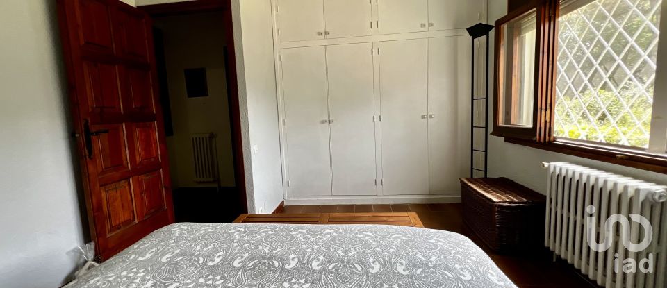 Apartment in house  4 bedrooms of 117 m² in Canyamars (08318)