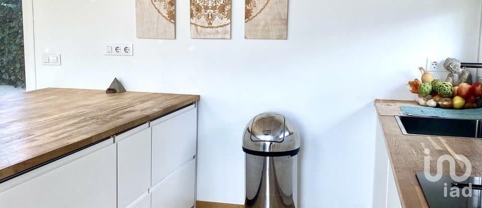 Casa 2 habitacions de 124 m² a Alella (08328)