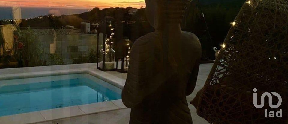 Casa 2 habitacions de 124 m² a Alella (08328)