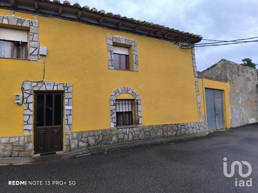 House 3 bedrooms of 180 m² in San Adrián del Valle (24797)