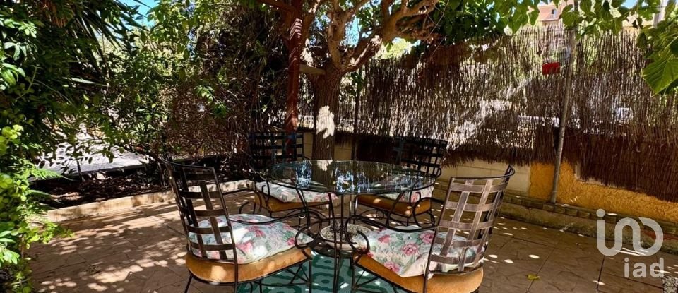 Casa 4 habitacions de 204 m² a El Campello (03560)