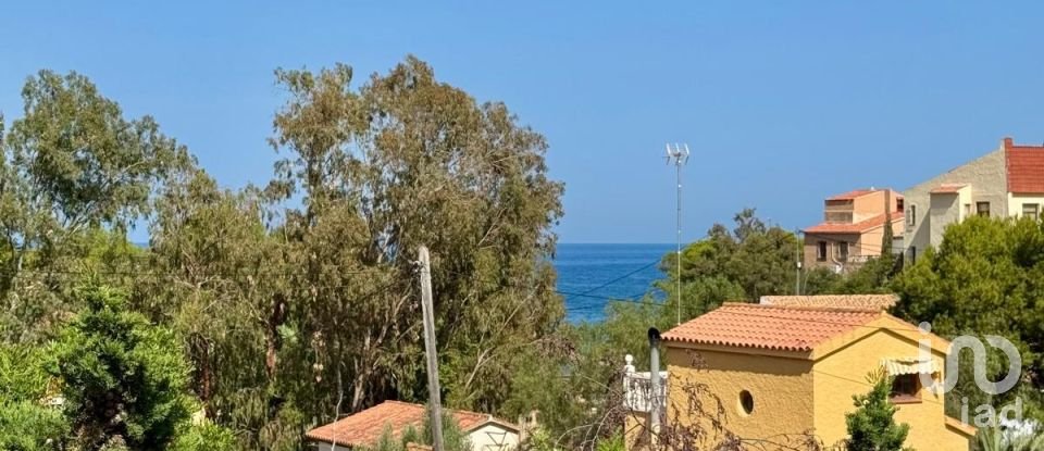 Casa 4 habitacions de 204 m² a El Campello (03560)