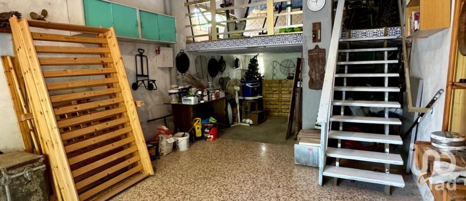 Casa 4 habitacions de 204 m² a El Campello (03560)