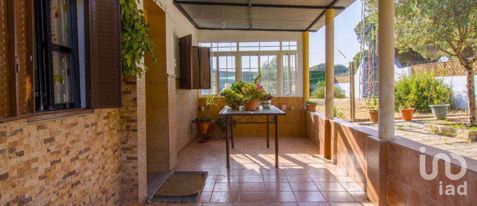 Country home 2 bedrooms of 64 m² in Bonares (21830)