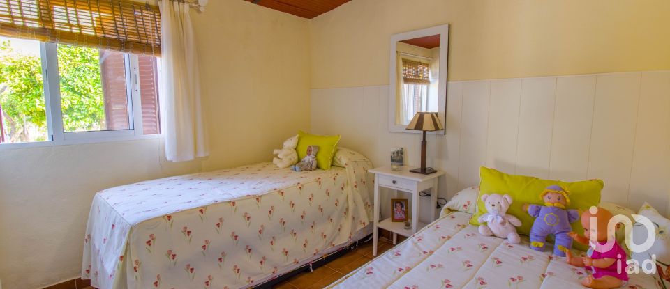 Country home 2 bedrooms of 64 m² in Bonares (21830)