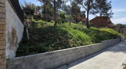 Land of 520 m² in Vallirana (08759)