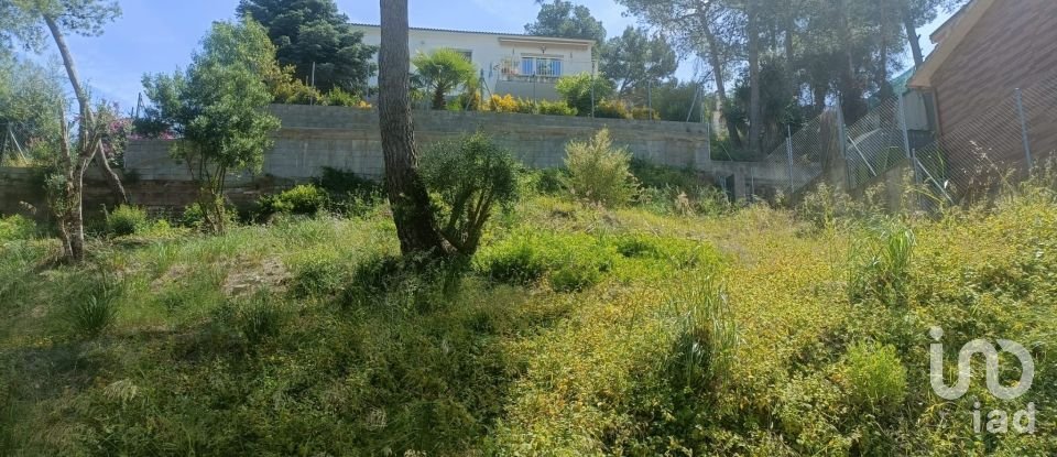 Land of 520 m² in Vallirana (08759)