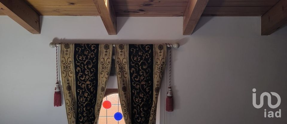 House 3 bedrooms of 148 m² in Villamarco (24345)