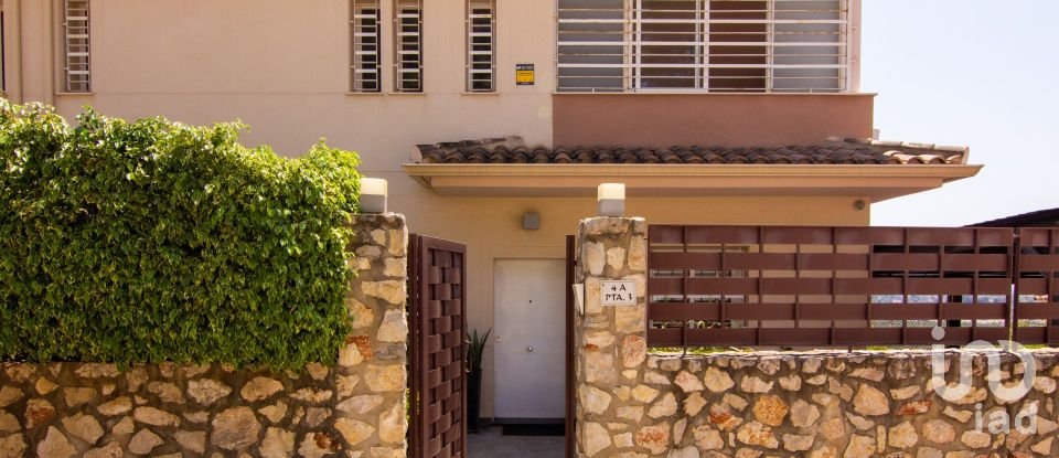 Châlet 4 chambres de 258 m² à Alzira (46600)