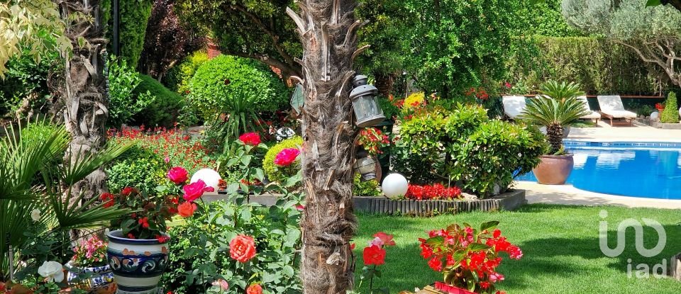 Chalet 6 habitaciones de 400 m² en Balaguer (25600)