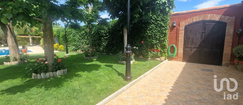 Chalet 6 habitaciones de 400 m² en Balaguer (25600)