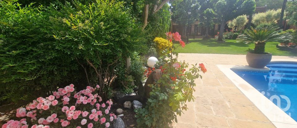 Chalet 6 habitaciones de 400 m² en Balaguer (25600)