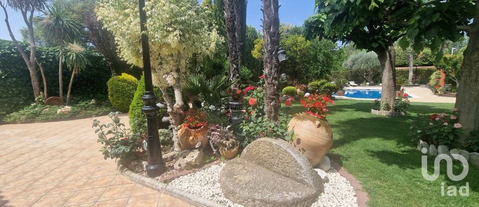 Chalet 6 habitaciones de 400 m² en Balaguer (25600)