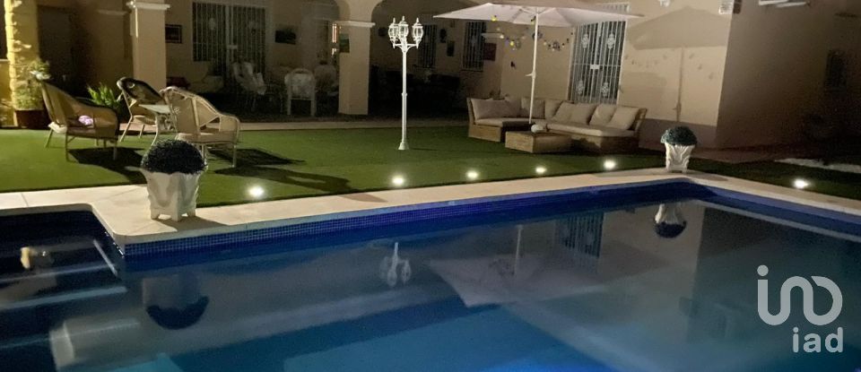 Chalet 6 habitaciones de 369 m² en Bellavista (21122)