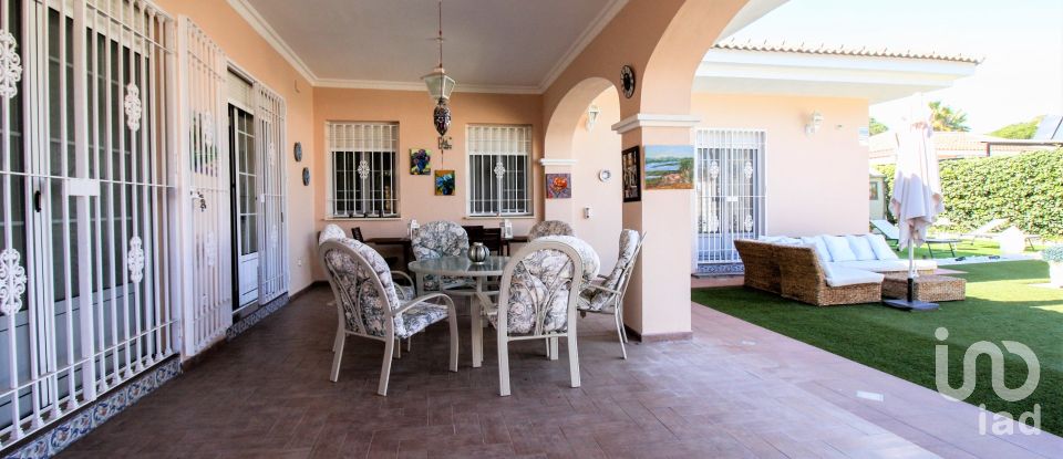 Chalet 6 habitaciones de 369 m² en Bellavista (21122)