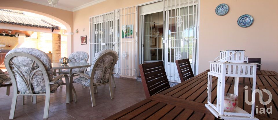 Chalet 6 habitaciones de 369 m² en Bellavista (21122)