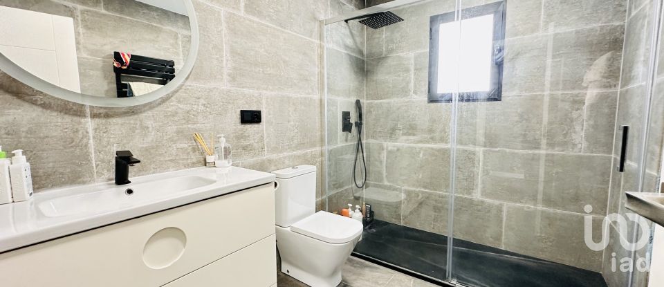 Cottage 5 bedrooms of 280 m² in Urbanización Valle del Sol (03110)