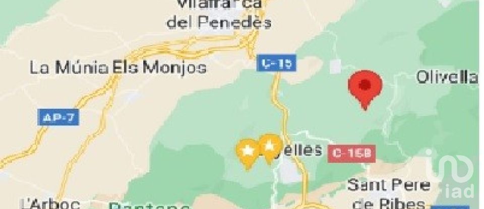 Building plot of 864 m² in Canyelles (08811)