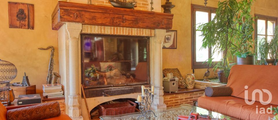 Demeure 3 chambres de 519 m² à Borriol (12190)