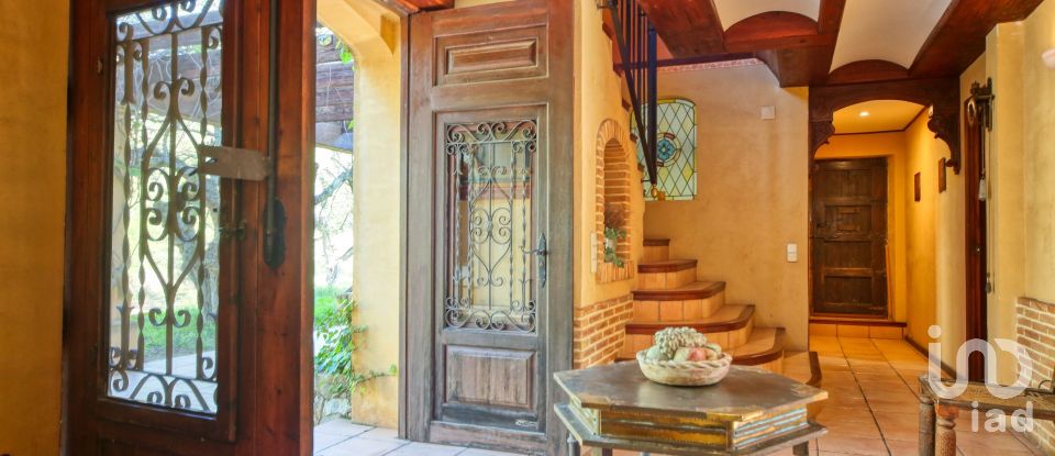 Demeure 3 chambres de 519 m² à Borriol (12190)