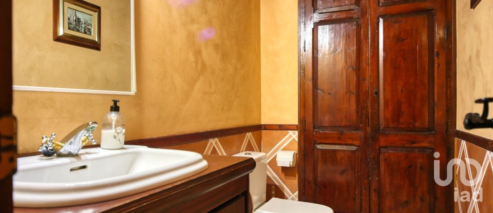 Demeure 3 chambres de 519 m² à Borriol (12190)