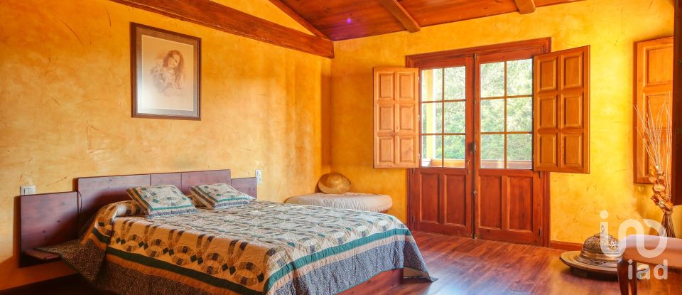 Demeure 3 chambres de 519 m² à Borriol (12190)