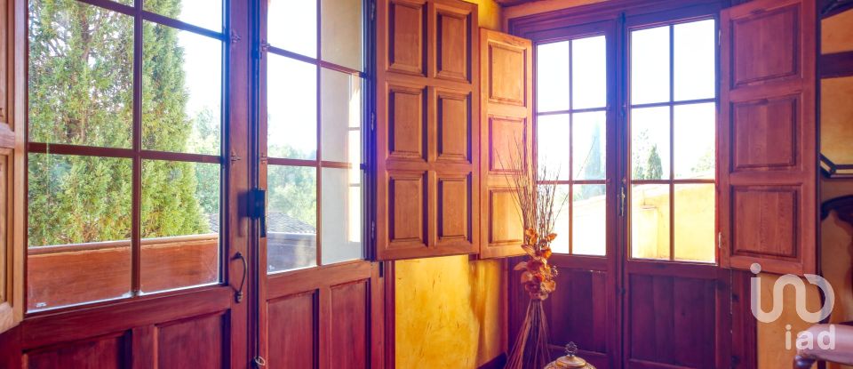 Demeure 3 chambres de 519 m² à Borriol (12190)