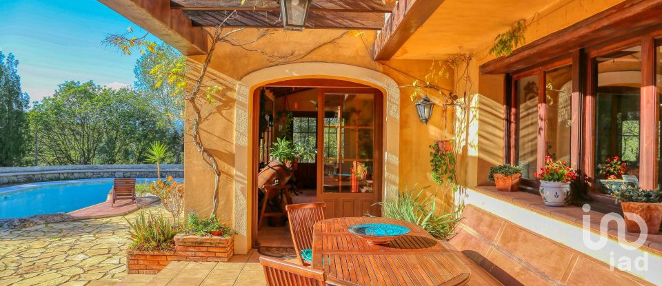 Demeure 3 chambres de 519 m² à Borriol (12190)