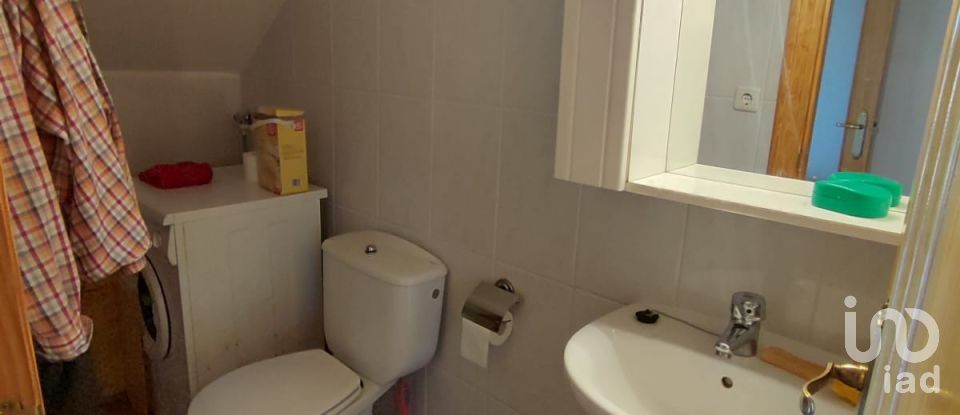 Casa rural 3 habitaciones de 584 m² en Soto de la Vega (24768)