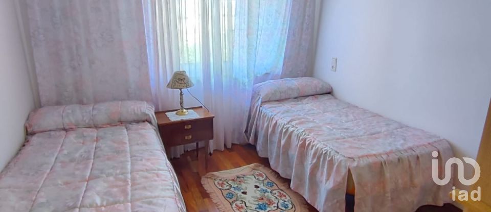 Casa rural 3 habitaciones de 584 m² en Soto de la Vega (24768)