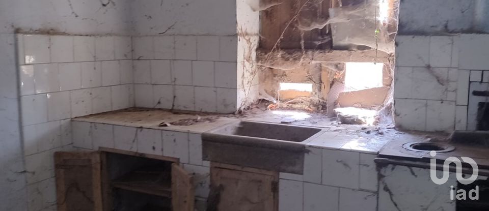 Casa rural 3 habitaciones de 584 m² en Soto de la Vega (24768)