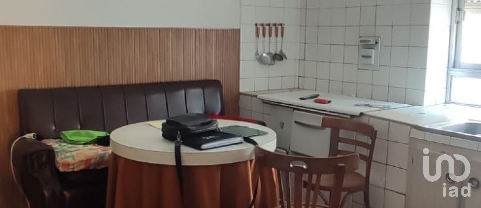 Casa de pueblo 3 habitaciones de 356 m² en San Justo de la Vega (24710)