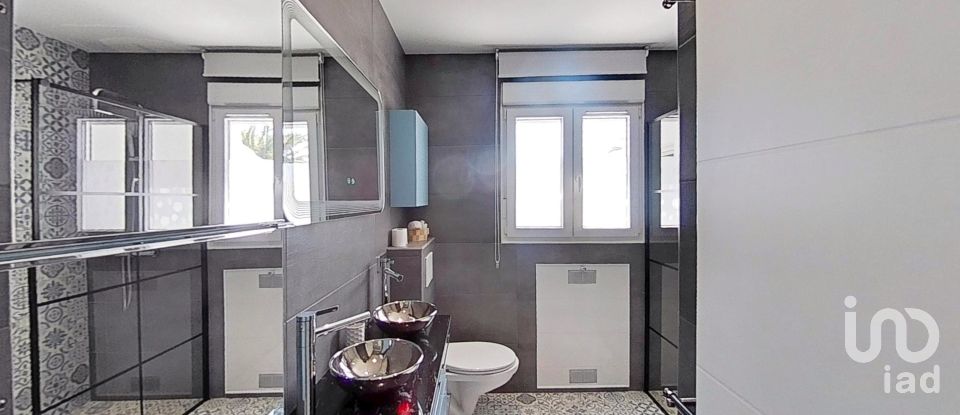 Casa 4 habitacions de 170 m² a Mont-Roig del Camp (43892)