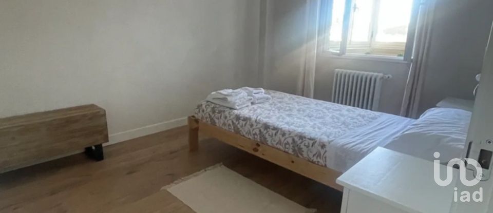 Appartement 3 chambres de 95 m² à Salinas (33405)