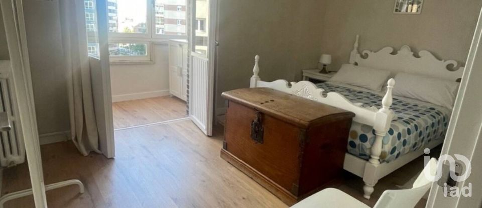 Appartement 3 chambres de 95 m² à Salinas (33405)