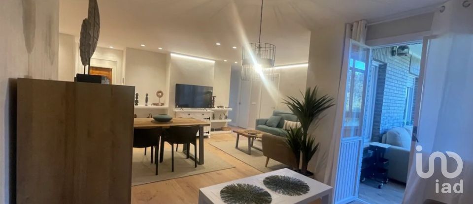 Appartement 3 chambres de 95 m² à Salinas (33405)