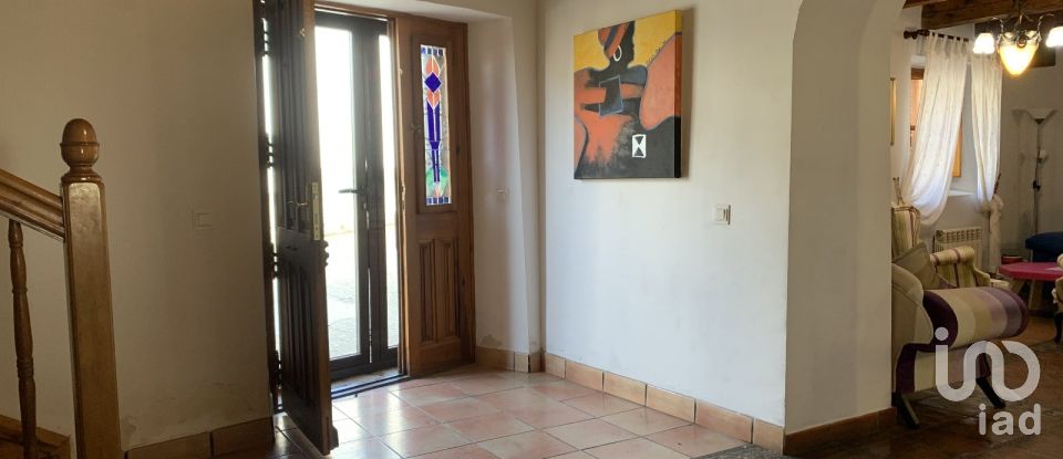 Casa 5 habitacions de 470 m² a Velliza (47131)