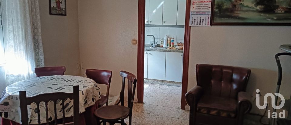 Casa de pueblo 4 habitaciones de 111 m² en Jimenez de Jamuz (24767)