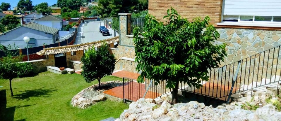 Casa 4 habitaciones de 135 m² en Castellet i la Gornal (08729)