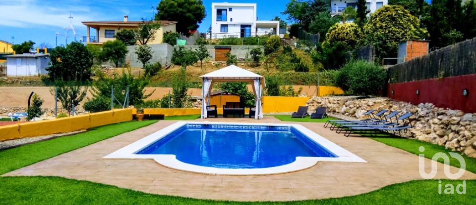 Casa 4 habitaciones de 135 m² en Castellet i la Gornal (08729)