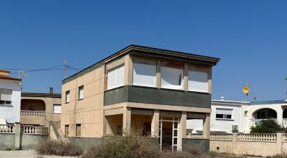 Edificio de 615 m² en Gandía (46730)