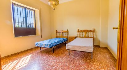 House/villa 5 bedrooms of 236 m² in Bollullos Par del Condado (21710)