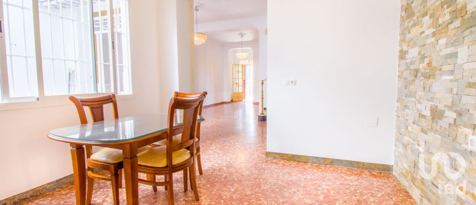 House/villa 5 bedrooms of 236 m² in Bollullos Par del Condado (21710)