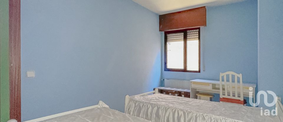 Pis 3 habitacions de 139 m² a Arévalo (05200)