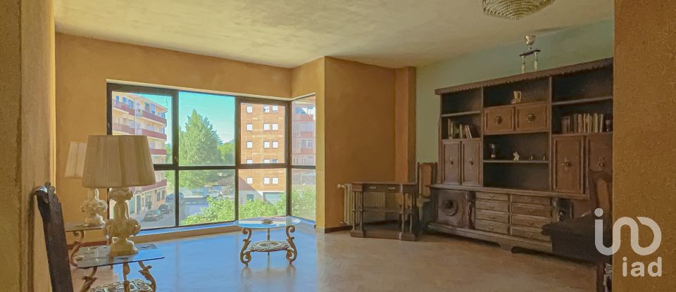 Pis 3 habitacions de 139 m² a Arévalo (05200)