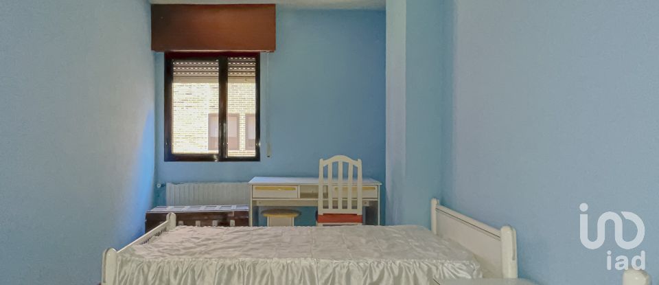 Pis 3 habitacions de 139 m² a Arévalo (05200)