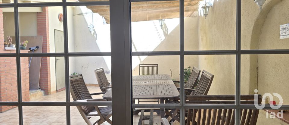 Casa 5 habitacions de 195 m² a Sabadell (08202)