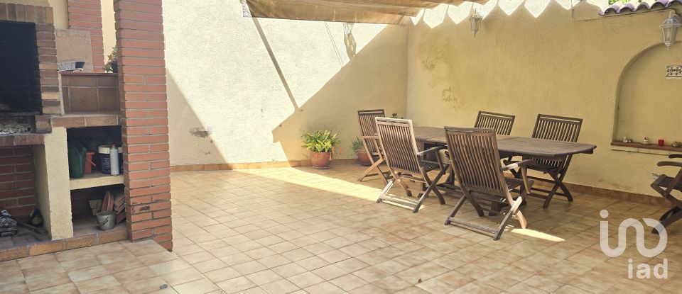 Casa 5 habitacions de 195 m² a Sabadell (08202)